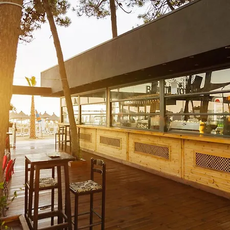 Bonita Classic & Hotel Golem (Tirana)