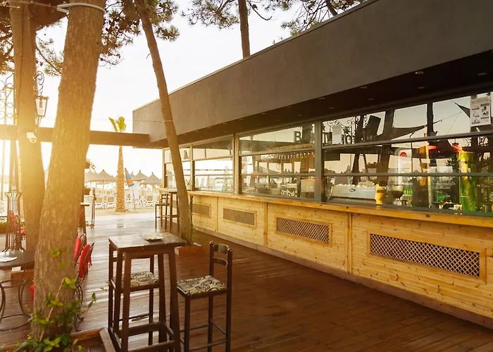 Bonita Classic & מלון גולם