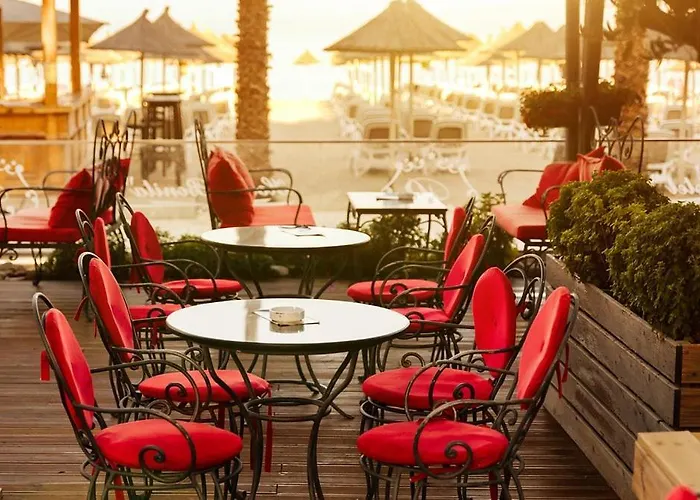 Bonita Classic & Hotell Golem (Tirana)