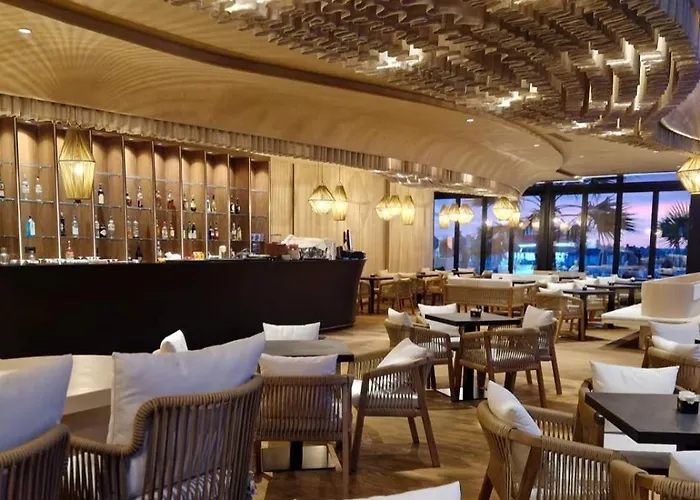 Bonita Classic & 5* Golem (Tirana)